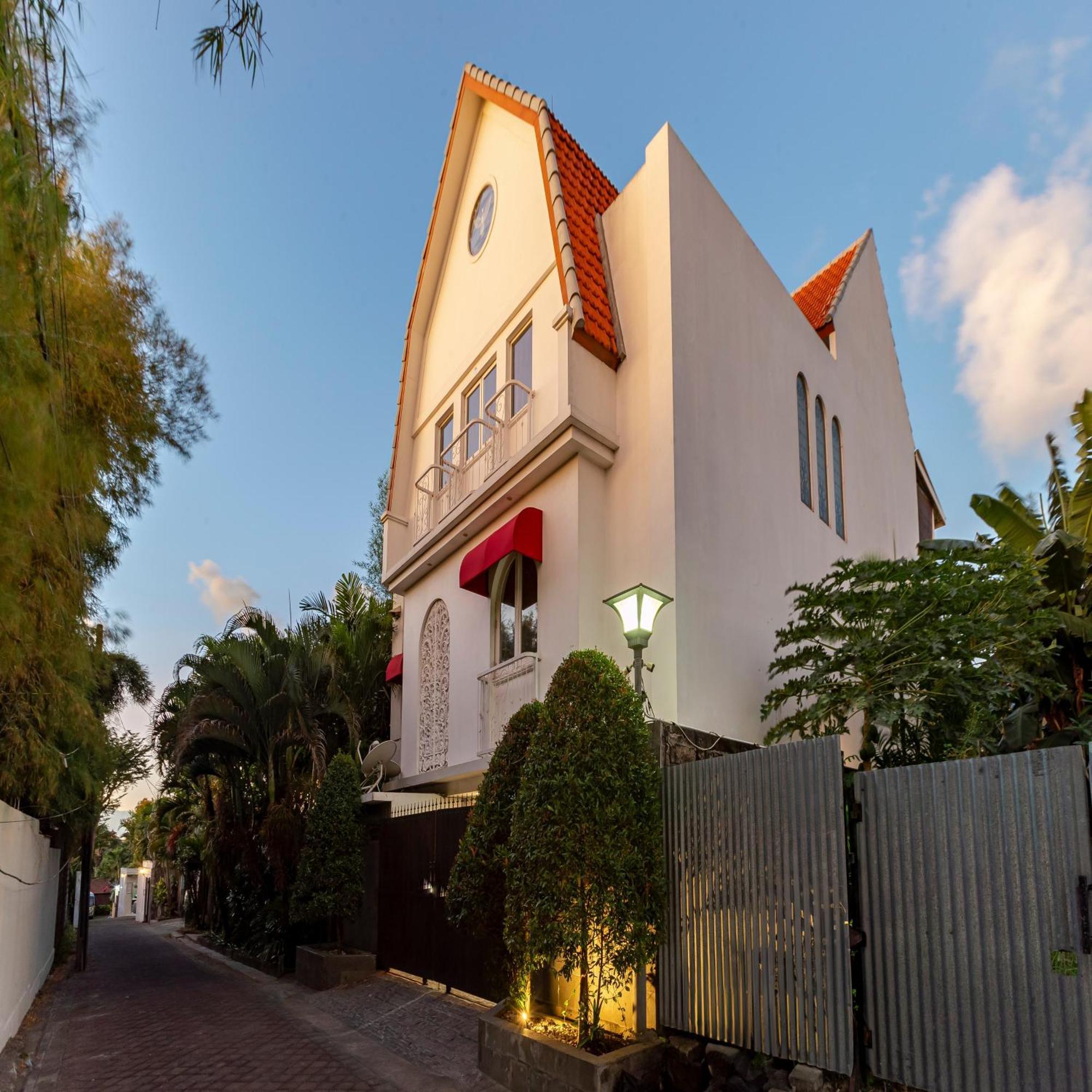 The Lavana Batavia Residence Umalas Семіньяк Екстер'єр фото